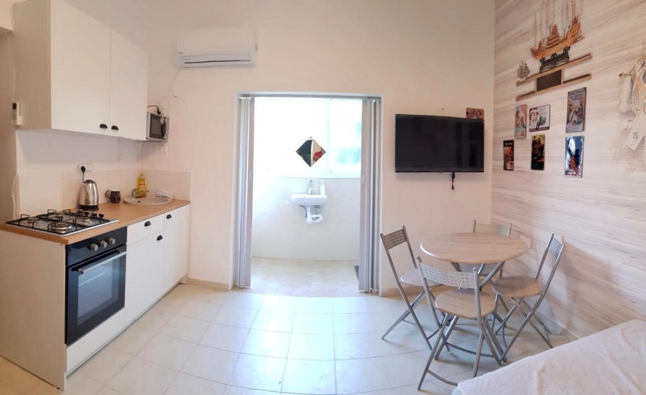 Shantell Boutique Apartments Netanya Eksteriør billede